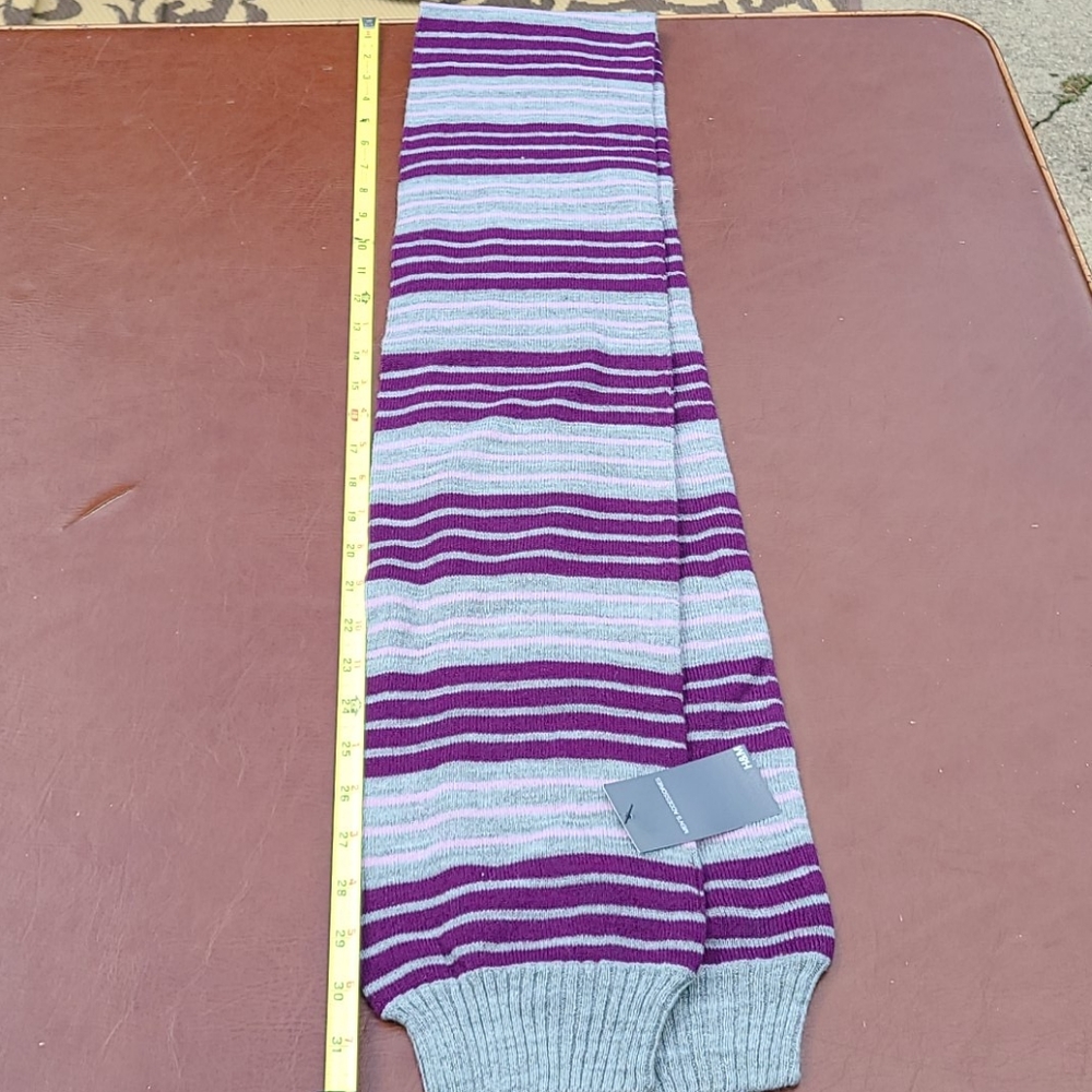 H &M scarf